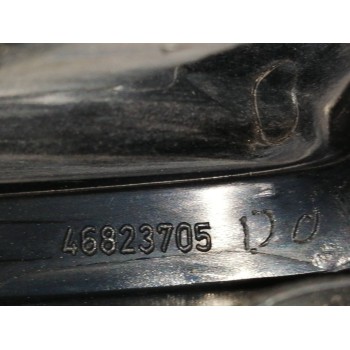 Recambio de piloto trasero derecho para fiat stilo (192) 1.9 8v jtd cat referencia OEM IAM 46823705 SIN PORTALAMPARAS 