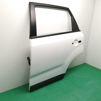 Recambio de puerta trasera izquierda para kia sorento 2.0 crdi referencia OEM IAM 770032P010  