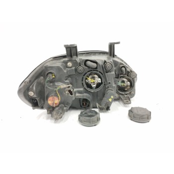 Recambio de faro izquierdo para ssangyong rodius 2.7 turbodiesel cat referencia OEM IAM 8310121305 PARA PULIR 