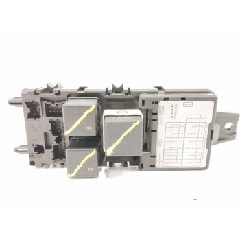 CAJA RELES / FUSIBLES 30865169 