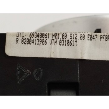 Recambio de mando climatizador para renault megane ii coupe/cabrio 1.6 16v referencia OEM IAM 8200413906  