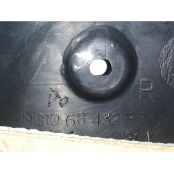 Recambio de guarnecido puerta delantera derecha para mazda mx-5 (nb) 1.6 16v cat referencia OEM IAM NC1068432 NEGRO 