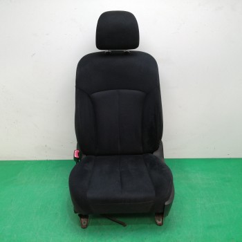 ASIENTO DELANTERO IZQUIERDO 