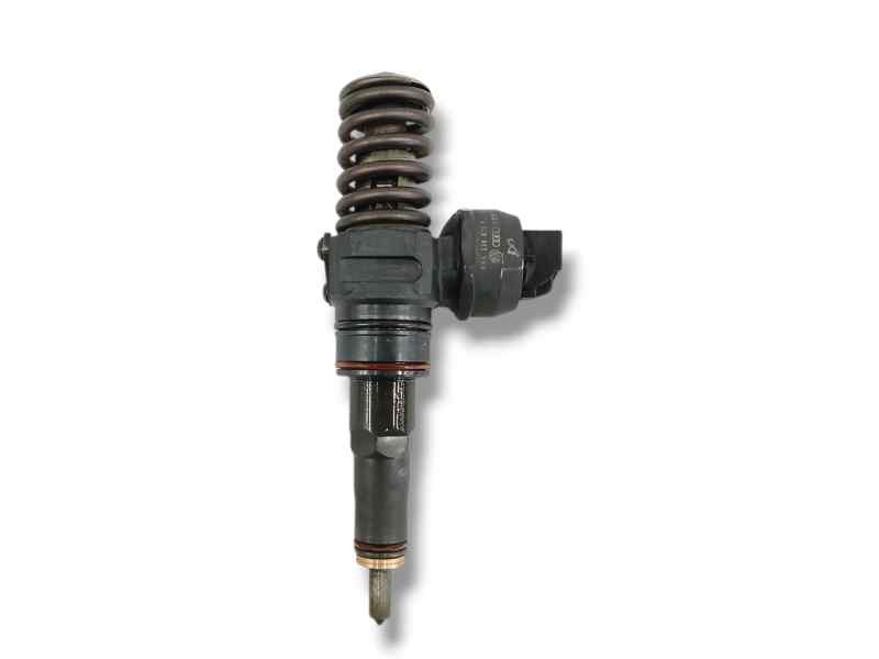 Recambio de inyector para seat ibiza (6l1) 1.4 tdi referencia OEM IAM 045130073T 0414720035 
