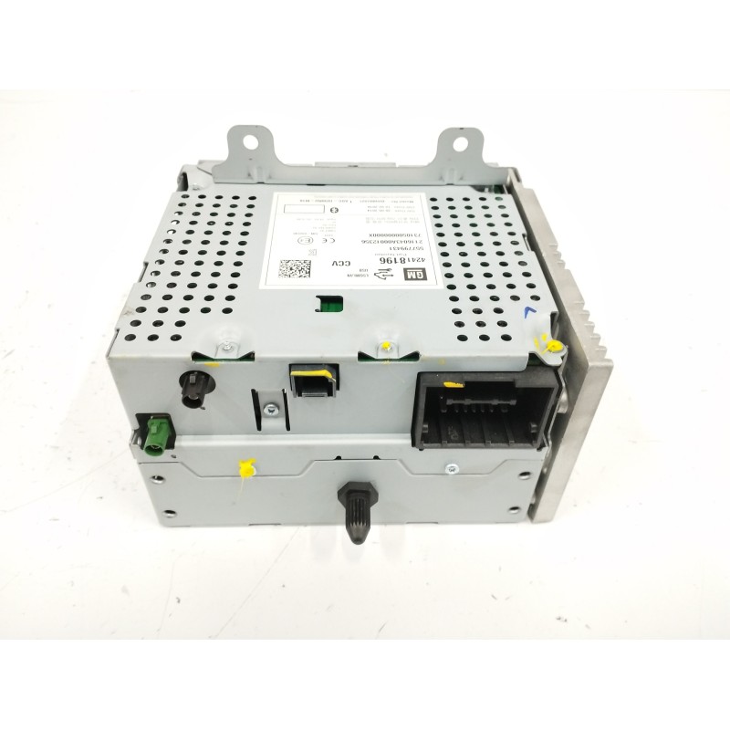SISTEMA AUDIO / RADIO CD VEHICULO INGLES