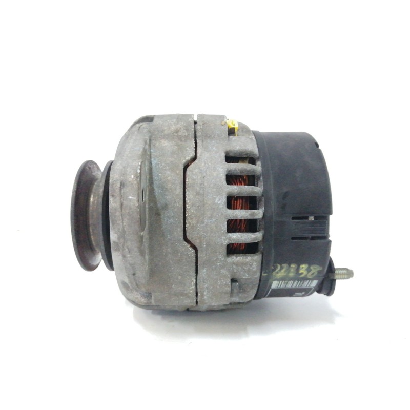 Recambio de alternador para nissan terrano/terrano.ii (r20) 2.7 turbodiesel referencia OEM IAM 231007F001 0123310051 70A