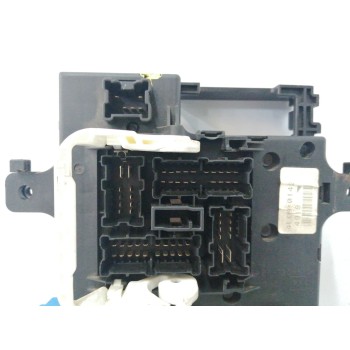 Recambio de caja reles / fusibles para nissan terrano/terrano.ii (r20) 2.7 turbodiesel referencia OEM IAM   