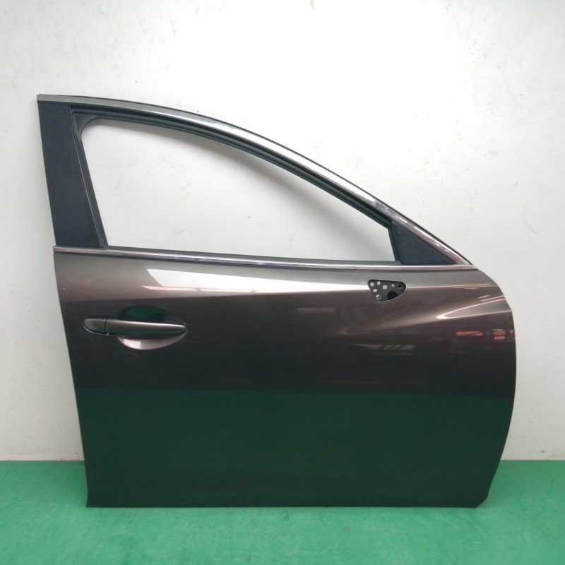 Recambio de puerta delantera derecha para mazda 6 station wagon (gj, gl) 2.2 d referencia OEM IAM   
