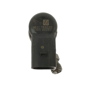 Recambio de inyector para ford fiesta (cbk) 1.4 tdci cat referencia OEM IAM 9652763280  