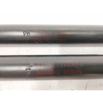 Recambio de amortiguadores maletero / porton para kia sportage 2.0 crdi referencia OEM IAM 817801F010 817701F010 