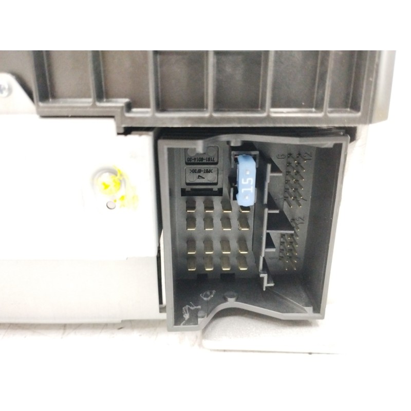 SISTEMA AUDIO / RADIO CD