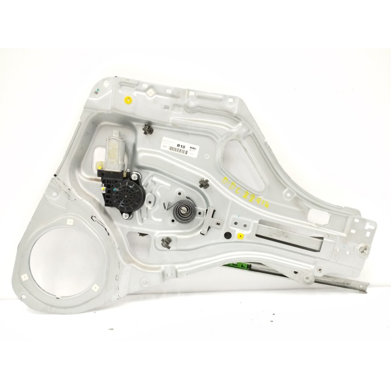 Recambio de elevalunas delantero derecho para kia sportage 2.0 crdi referencia OEM IAM 824701F100 824801FXXX 