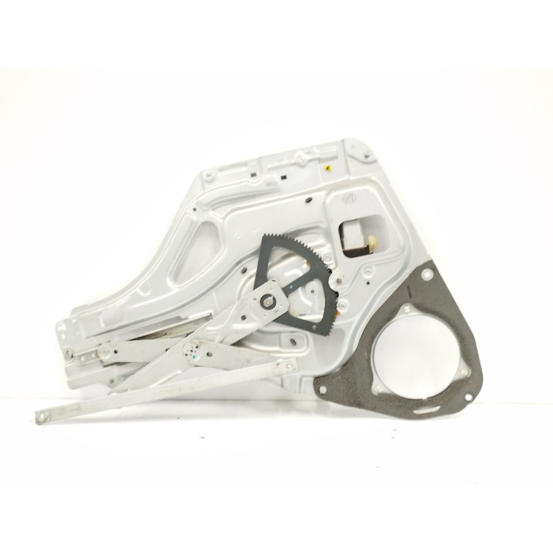 ELEVALUNAS DELANTERO DERECHO 824801FXXX