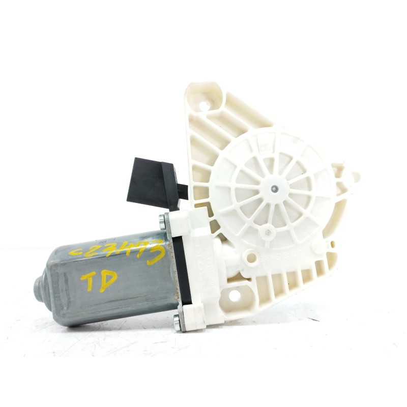 MOTOR ELEVALUNAS TRASERO DERECHO 996147102