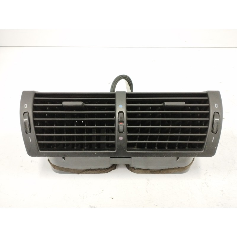 Recambio de rejilla aireadora para bmw x5 (e53) 3.0 24v turbodiesel cat referencia OEM IAM 64228402221 CENTRAL 