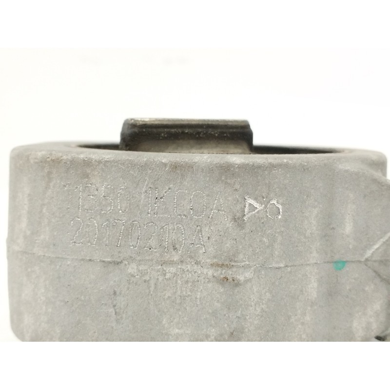 SOPORTE MOTOR TRASERO