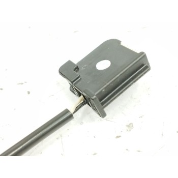 Recambio de enganche cinturon derecho para opel mokka 1.6 cdti dpf referencia OEM IAM 42450188 TRASERO 