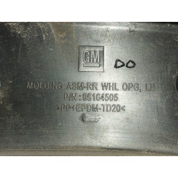 Recambio de aletin trasero izquierdo para opel mokka 1.6 cdti dpf referencia OEM IAM 95164505  