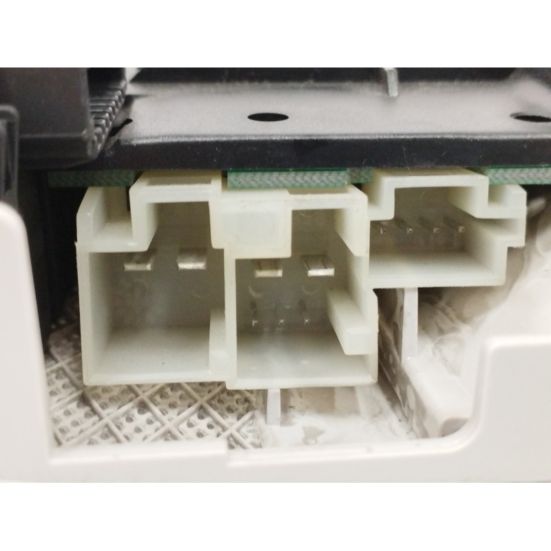 LUZ INTERIOR 28093360