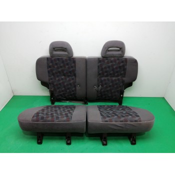 Recambio de asientos traseros para nissan terrano/terrano.ii (r20) comfort referencia OEM IAM  3 PUERTAS 