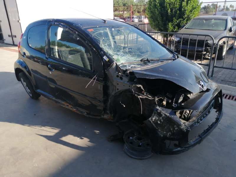PEUGEOT 107
