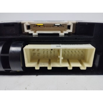 Recambio de mando calefaccion / aire acondicionado para audi a1 (8x) 1.6 tdi referencia OEM IAM 8X0820045A  