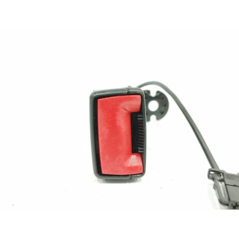 Recambio de enganche cinturon derecho para audi a1 (8x) 1.6 tdi referencia OEM IAM 8X0857739C TRASERO 