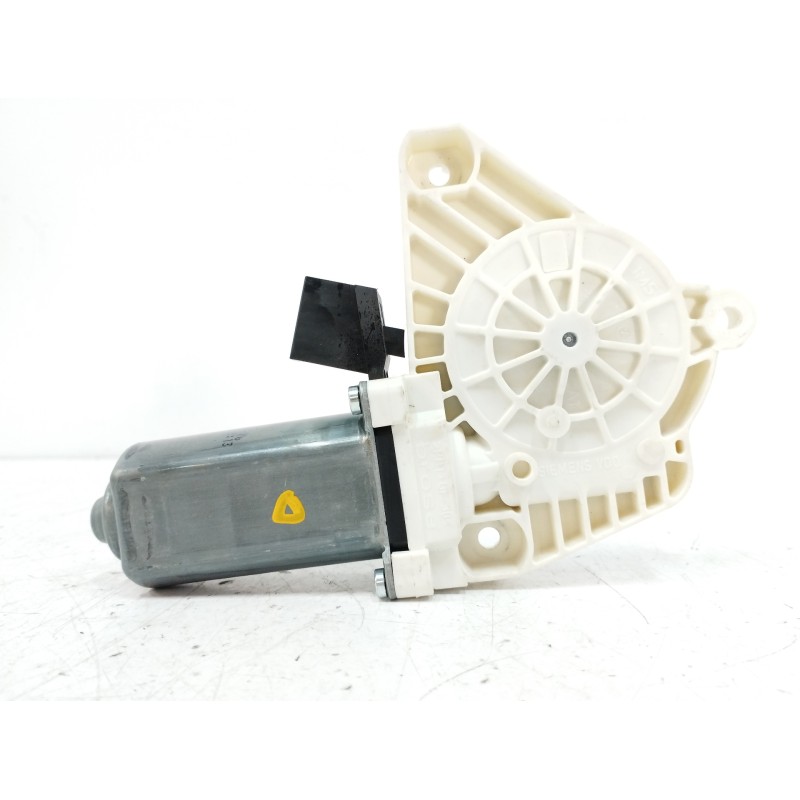 MOTOR ELEVALUNAS DELANTERO DERECHO 996145102