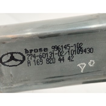 Recambio de motor elevalunas delantero derecho para mercedes-benz clase b (w245) 2.0 cdi cat referencia OEM IAM A1698204442 9961