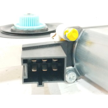 Recambio de motor elevalunas delantero izquierdo para mercedes-benz clase b (w245) 2.0 cdi cat referencia OEM IAM A1698204342 99