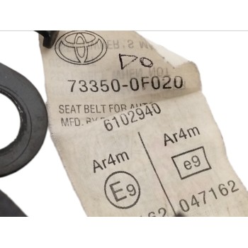 Recambio de cinturon seguridad trasero central para toyota verso 1.6 16v cat referencia OEM IAM 733500F020  