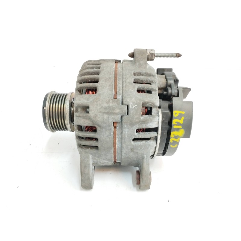 Recambio de alternador para renault clio iii authentique referencia OEM IAM 8200660033A 0124425071 120A
