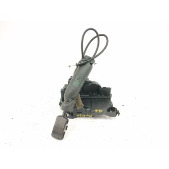 Recambio de cerradura puerta trasera derecha para renault megane iii berlina 5 p 1.6 dci diesel fap referencia OEM IAM 825020002