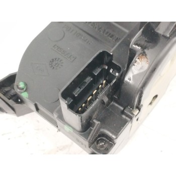 Recambio de cerradura puerta trasera derecha para renault megane iii berlina 5 p 1.6 dci diesel fap referencia OEM IAM 825020002