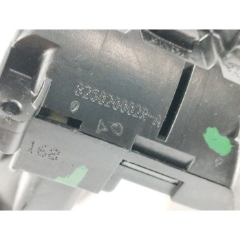 Recambio de cerradura puerta trasera derecha para renault megane iii berlina 5 p 1.6 dci diesel fap referencia OEM IAM 825020002