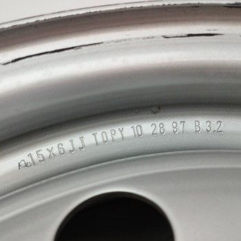 Recambio de llanta para mitsubishi galant berlina (ea0) 2.5 v6 24v cat referencia OEM IAM IE 15X6JJ DOT46 