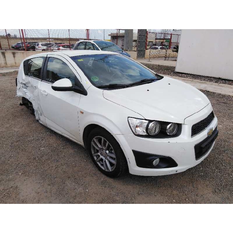 CHEVROLET AVEO HATCHBACK (T300)