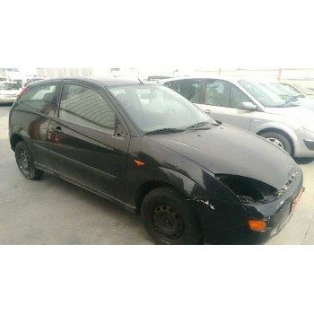 ford focus berlina (cak) del año 2000