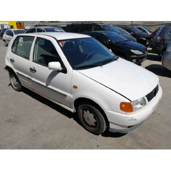 volkswagen polo berlina (6n1) del año 1995