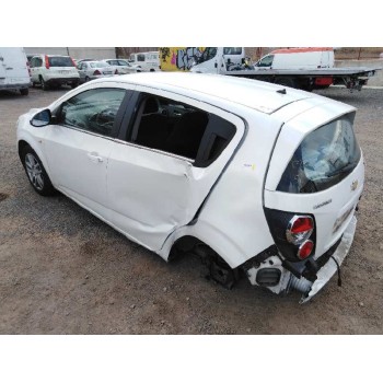 chevrolet aveo berlina hatchback del año 2013