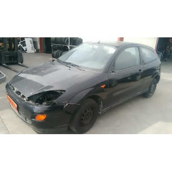 ford focus berlina (cak) del año 2000
