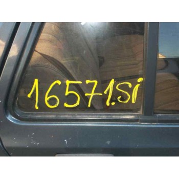 peugeot 205 berlina del año 1983