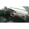 ford focus berlina (cak) del año 2000