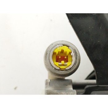 Recambio de cinturon seguridad delantero derecho para nissan almera tino (v10m) 2.2 dci diesel cat referencia OEM IAM 86884BU071