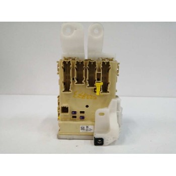 CAJA RELES / FUSIBLES 8273012X80A 63583367 