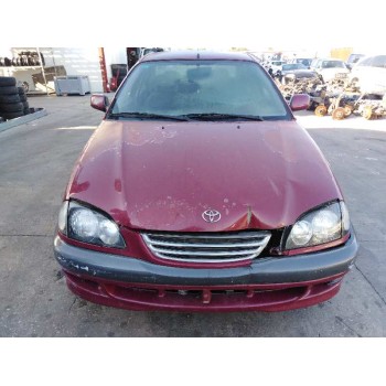toyota avensis berlina (t 22) del año 1999