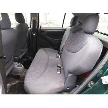 toyota yaris (_p1_) del año 2002