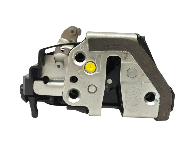 Recambio de cerradura puerta trasera izquierda para toyota verso 1.6 16v cat referencia OEM IAM   