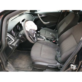 opel astra j lim. del año 2012