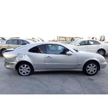 mercedes-benz clase clk (w208) coupe del año 2002